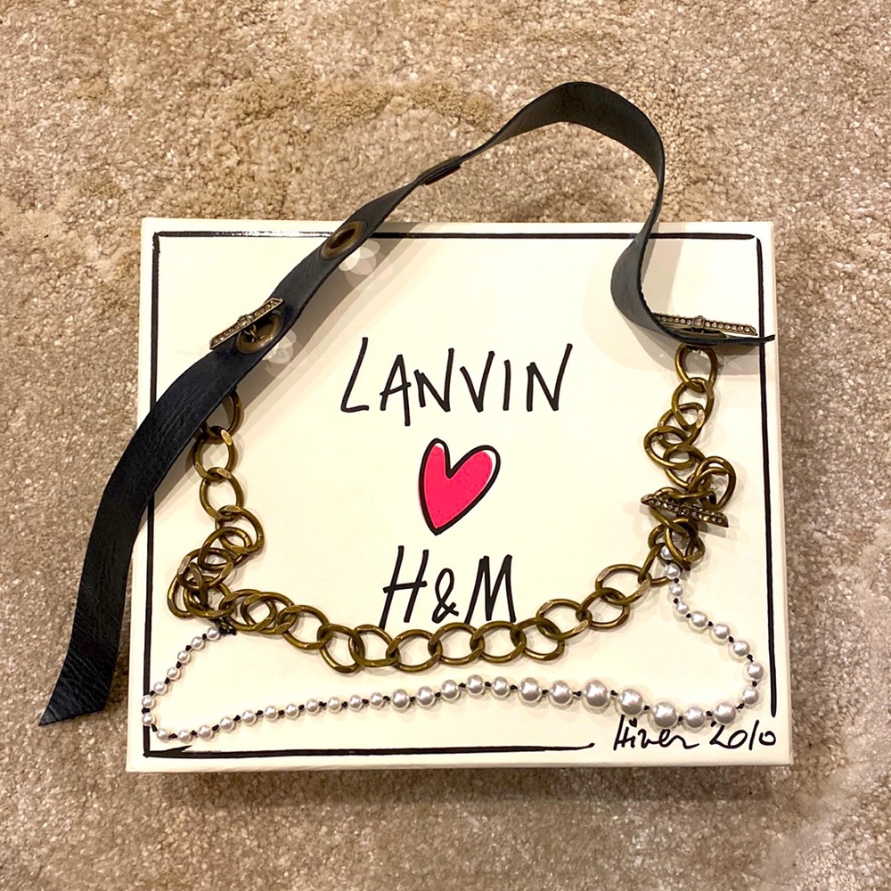 LANVIN FOR H&M NECKLACE PEARLS, LEATHER AND CHAIN.